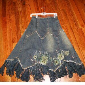 West 36th New York Size S Midi Length Embroidered & Embellished Denim Skirt 😋
